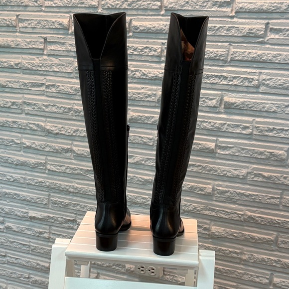 Elegant Black Knee-High Women's Boots - Picture 6 of 14